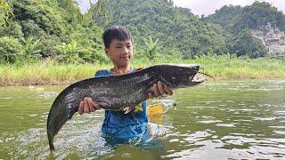 The fishing skills of orphan boy Nam. Catch many big fish to sell  Nam - poor boy