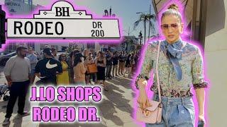 Jennifer Lopez Draws A HUGE Crowd While Shopping On Rodeo Drive