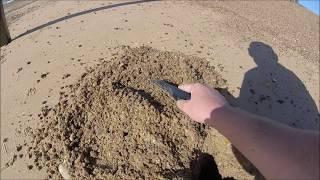 Metal Detecting on UK beach using Garrett ACE 250 Metal Detector and NEL Tornado Coil. HUNT #18