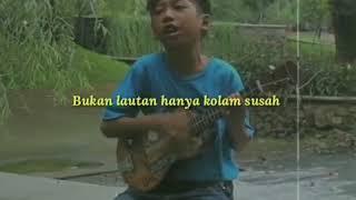 Lagu bukan lautan tapi kolam susu