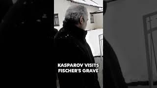 Garry Kasparov VISITS Bobby Fischers Grave