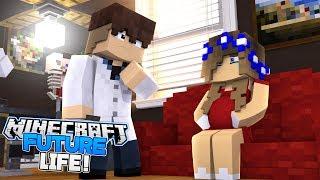 SOMETHING IS WRONG WITH LITTLE CARLYS BABY? Minecraft Future Life