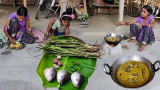 Fish head cooking with KOCHUR LOTI recipe by santali tribe girl