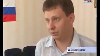 Международный гроссмейстер Максим Павлов провел сеанс одновременной игры в шах