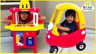 Ryans Drive Thru Pretend Play on Kids Power Wheels Ride on Car with Emma and Kate