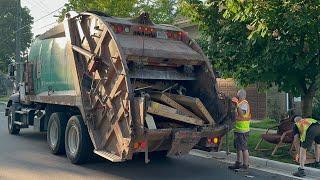 Granger Mack Granite McNeilus Rear Loader Garbage Truck Packing Eating Bulk Waste