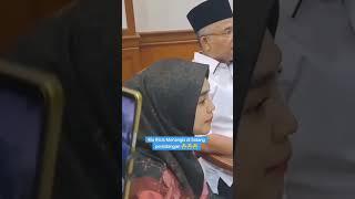 RIA RICIS MENANGIS HARU SAAT JALANI SIDANG PERDANA DENGAN TEUKU RYAN 