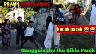 Prank Hantu Kuntilanak Paling Jahil  Gangguin Ibu Ibu Bikin Panik Auto Ngakak  Funny Ghost Prank