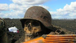 FOUND WWII SOLDIERS NEAR THE NEVA RIVER  WWII METAL DETECTING