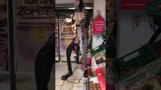 TRY NOT TO LAUGH - Funny HALLOWEEN Videos ...