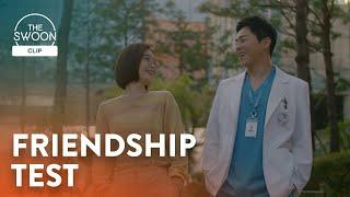 Jeon Mi-do treats Cho Jung-seok to an impromptu serenade  Hospital Playlist Season 2 Ep 4 ENG SUB