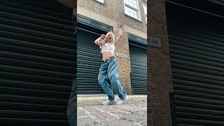 dancing in the streets of London likeee  #fyp #shorts #dance #viral