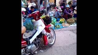 Fresh Food at Takhmao Thmey market in the morning part 8