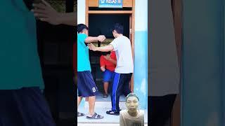 siabang ga bisa keluar #lucu #komedi #hiburan #shortvideo #shorts