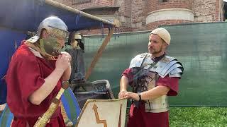 Лорика Сегментата и Имперский гальский шлем - доспехи воина Древнего Рима