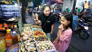 Bé gái 11 tuổi nhưng 8 năm Bán Ốc Đêm bình dân vỉa hè 35k ngon rẻ chất lượng cùng Mẹ ở Sài Gòn