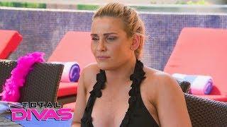 Alexa Bliss tries to talk Natalya down Total Divas Dec. 13 2017