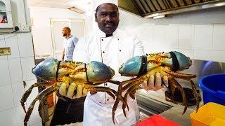 Food in Sri Lanka - 1.5 KG MONSTER Crab Curry Family Recipe in Colombo Sri Lanka