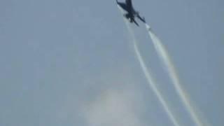 Somali Government oo iibsatay 5 F16 Jets from Russia.wmv