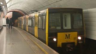 *RHTT* Tyne And Wear Metrocars 400381 Fly Through Haymarket Station With a Tone