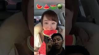 Makan semua jenis semangka 