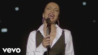 Sade - Smooth Operator Live 2011