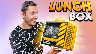 Portable Powerful 4K Gaming PC in the size of a Lunch Box