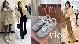 vlog_ 지네의 일상 미우미우 신상 스니커즈 언박싱 아디다스 삼바친구 삼배 구입기 자라 zara 하울 샤넬22백 화이트 들어만보기 쇼핑브이로그 일상브이로그