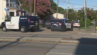 3 men shot in broad daylight in Norfolk