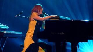 Tori Amos - Give @ Martiniplaza Groningen 23-09-2009