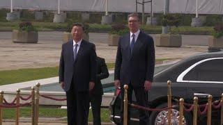 Predsednik Aleksandar Vucic i predsednik Si Djinping ispred Palate Srbije - Himne Srbije i Kine