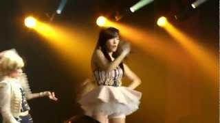 SNSD - The Boys Eng Ver. @ Live in Madison Square Garden