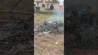 MALING DI BAKAR HIDUP HIDUP - DI DESA RABESAN KWANYAR BANGKALAN  PADA HARIS SELAS 05 OKTOBER 2021