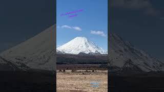 Beautiful winter day  #winter time at #aotearoa   #newzealand mtruapehu with #thefrakarsas