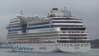 AIDASOL CRUISE SHIP SOUNDS SHIP HORN WHILE DEPARTING SOUTHAMPTON 230822