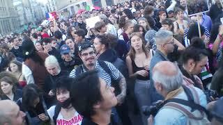 Rassemblement de la Jeunesse Anti-Rassemblement NationalRNà Paris le soir de résultats des Législa