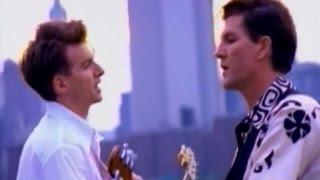 Crowded House - Its Only Natural