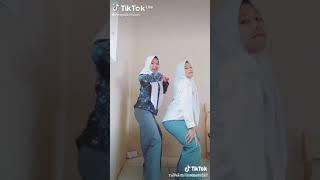 goyang bokong mantap tiktok sma