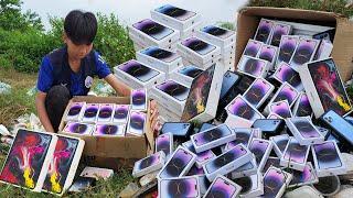 Amazing day... Its many iPhone 13 & 14 Pro Max and iPad Pro box in the dump