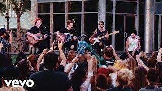 5 Seconds of Summer - Good Girls Live at Derp Con