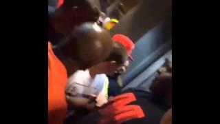 Floyd Mayweather Jr & T.I. Argue at a Casino Then Reportedly Get Into Brawl At Fatburger