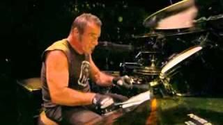 Tico Torres playing drums - Nice moment