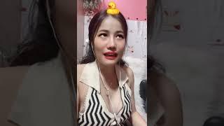 Show Thời Trang Gây Nghiện Em Gái Idol Trong Những Mẫu Áo Đốt Tim