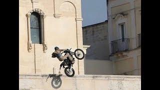 James Bond - No Time To Die Bike jump onto square Matera Italy new version