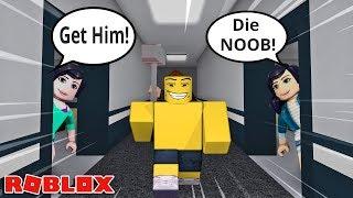 THE GREATEST NOOB OF ALL TIME -- ROBLOX FLEE THE FACILITY