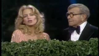 GOLDIE HAWN & GEORGE BURNS