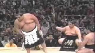 Musashimaru Dohyo-iri