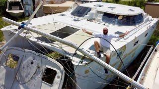 ️ Abandoned DIY hurricane catamaran project. Lots of leaks 
