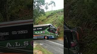 DETIK DETIK BUS ALS MELEWATI TANJAKAN EXTREME DAN BER BELOK