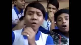 Dubsmash Kelakar Gila